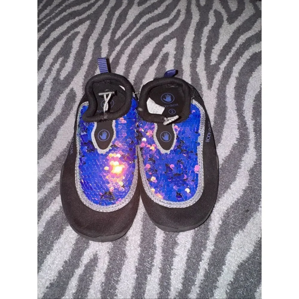 NWT body glove water shoes size youth 2